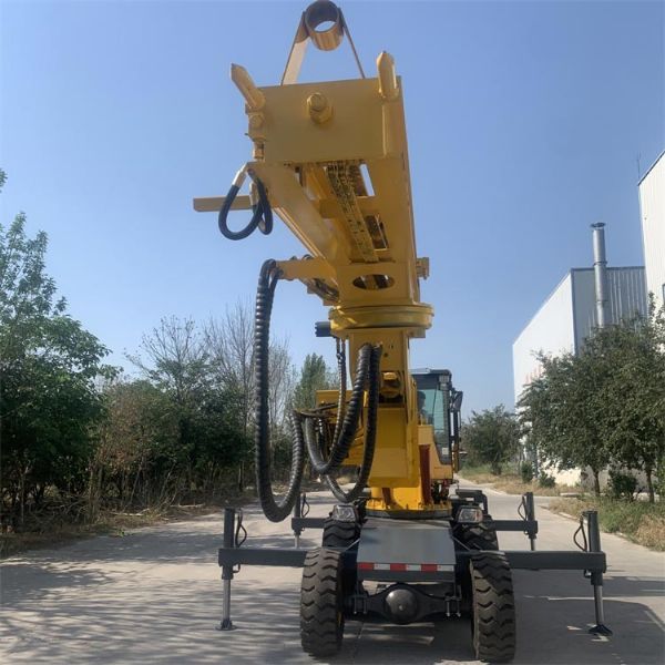750輪式隧道鉆機(jī)，專業(yè)隧道鉆機(jī)廠家